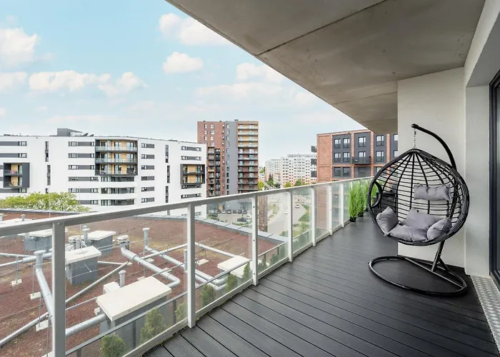 Luksusowy Z 3 Sypialniami, Klimatyzacja, Parkingiem I Biurkiem We Wroclawiu By Renters Prestige Apartment