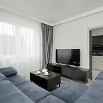 Luksusowy Z 3 Sypialniami, Klimatyzacja, Parkingiem I Biurkiem We Wroclawiu By Renters Prestige Διαμέρισμα