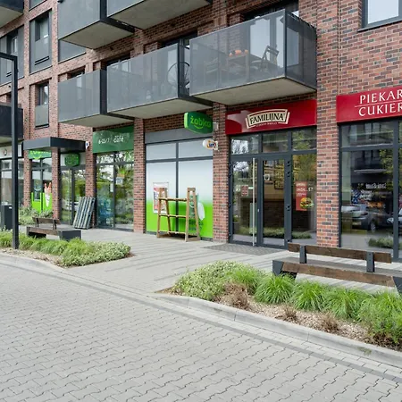 Διαμέρισμα Luksusowy Z 3 Sypialniami, Klimatyzacja, Parkingiem I Biurkiem We Wroclawiu By Renters Prestige *