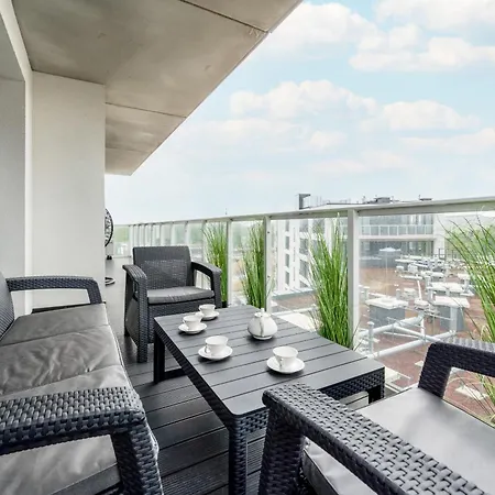 Luksusowy Z 3 Sypialniami, Klimatyzacja, Parkingiem I Biurkiem We Wroclawiu By Renters Prestige Apartamento *