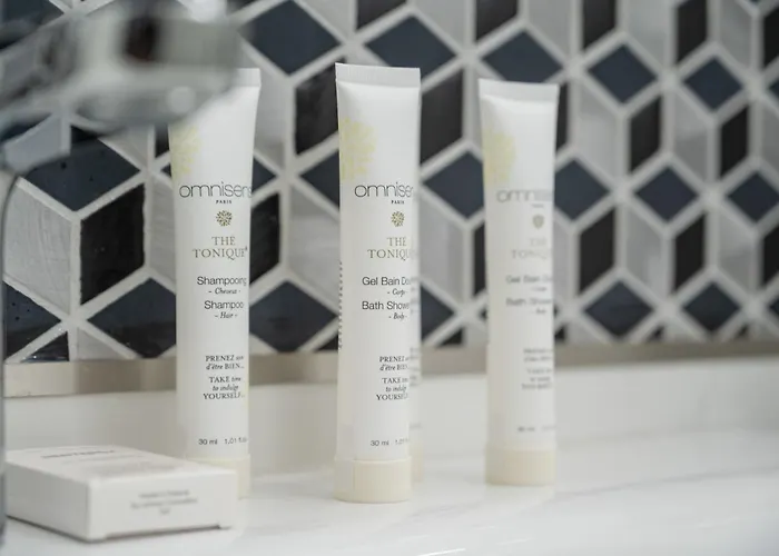 Luksusowy Z 3 Sypialniami, Klimatyzacją, Parkingiem I Biurkiem We Wrocławiu By Renters Prestige Apartament Wrocław